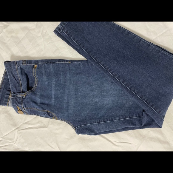 Jeans - Picture 2 of 3